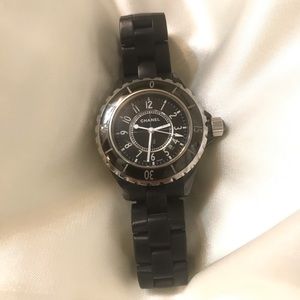 Chanel j12 ceramic black womans